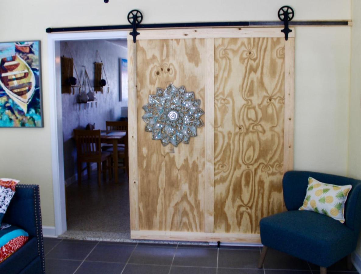 דייטונה ביץ' 3 Bed 2 Ba Wifi Kitchen Walk To Beach Firepit מראה חיצוני תמונה